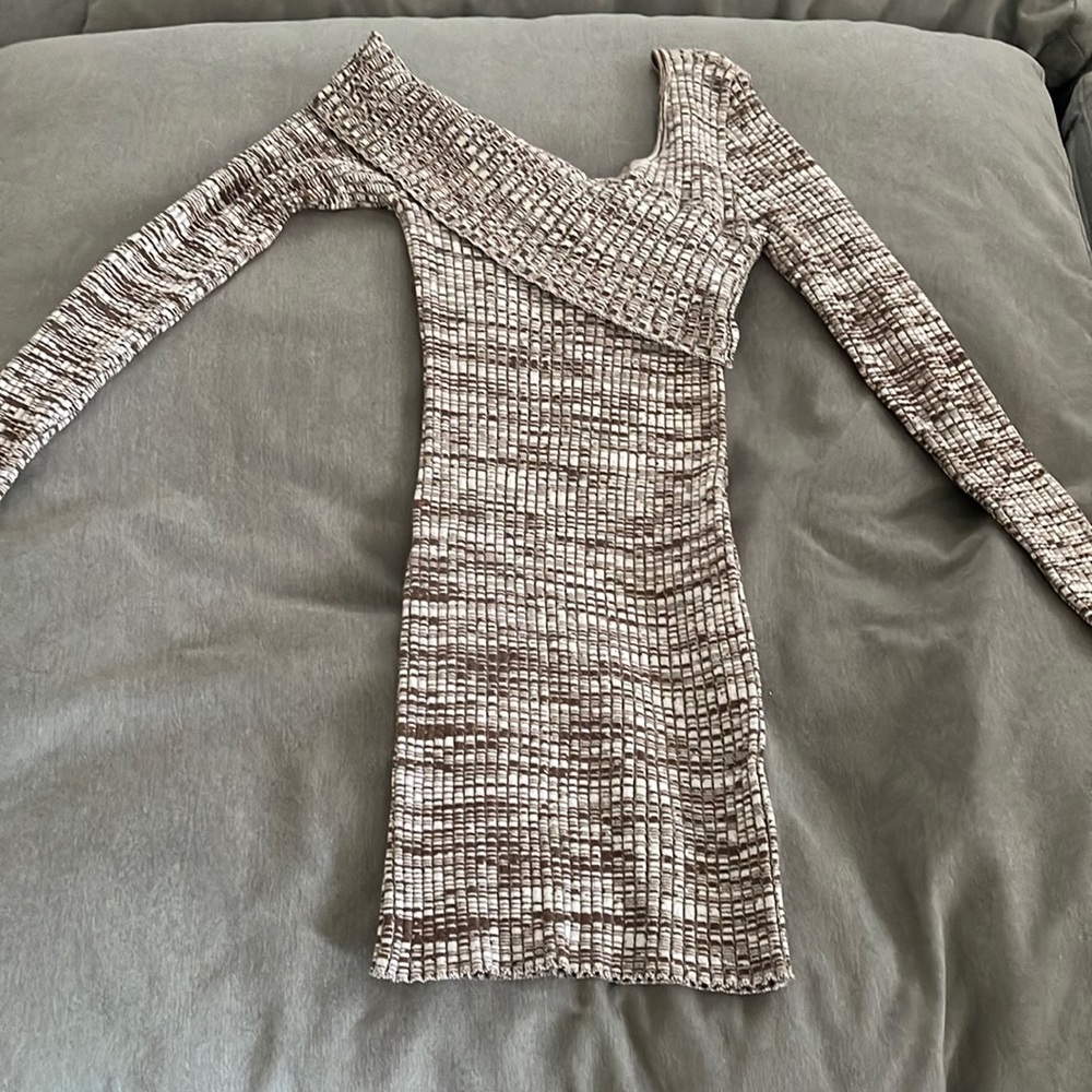 Brown and white slightly off the should sweater dress. Never worn